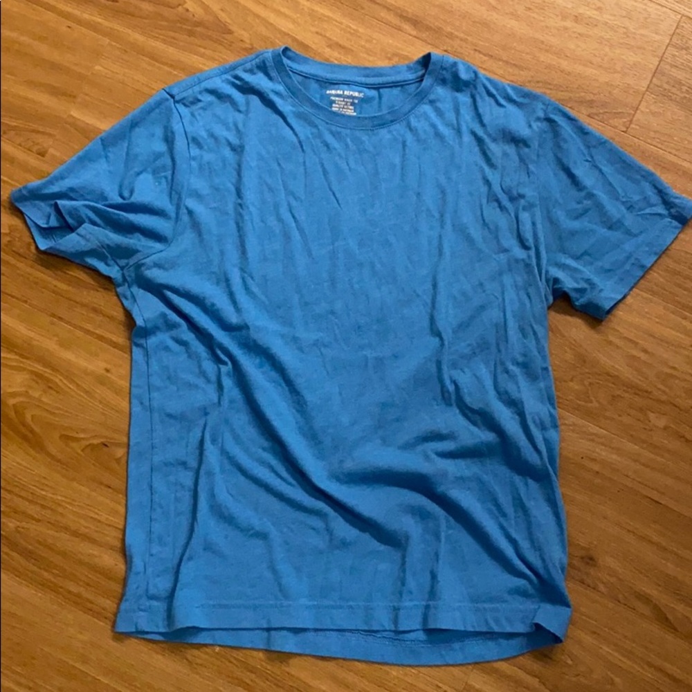 Blue banana republic T-shirt